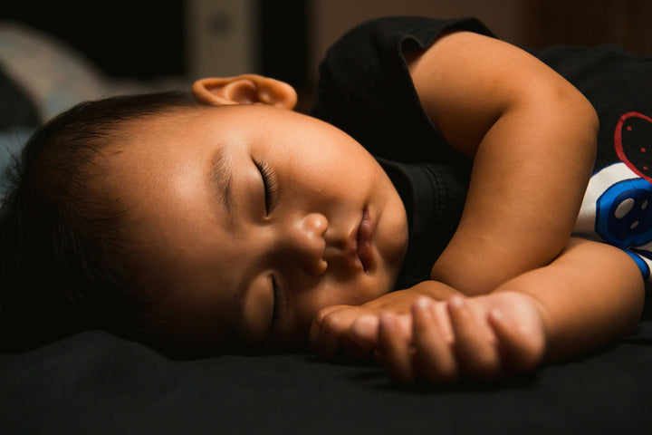 Babyschlaf: Tipps und Wissenswertes für erholsame Nächte