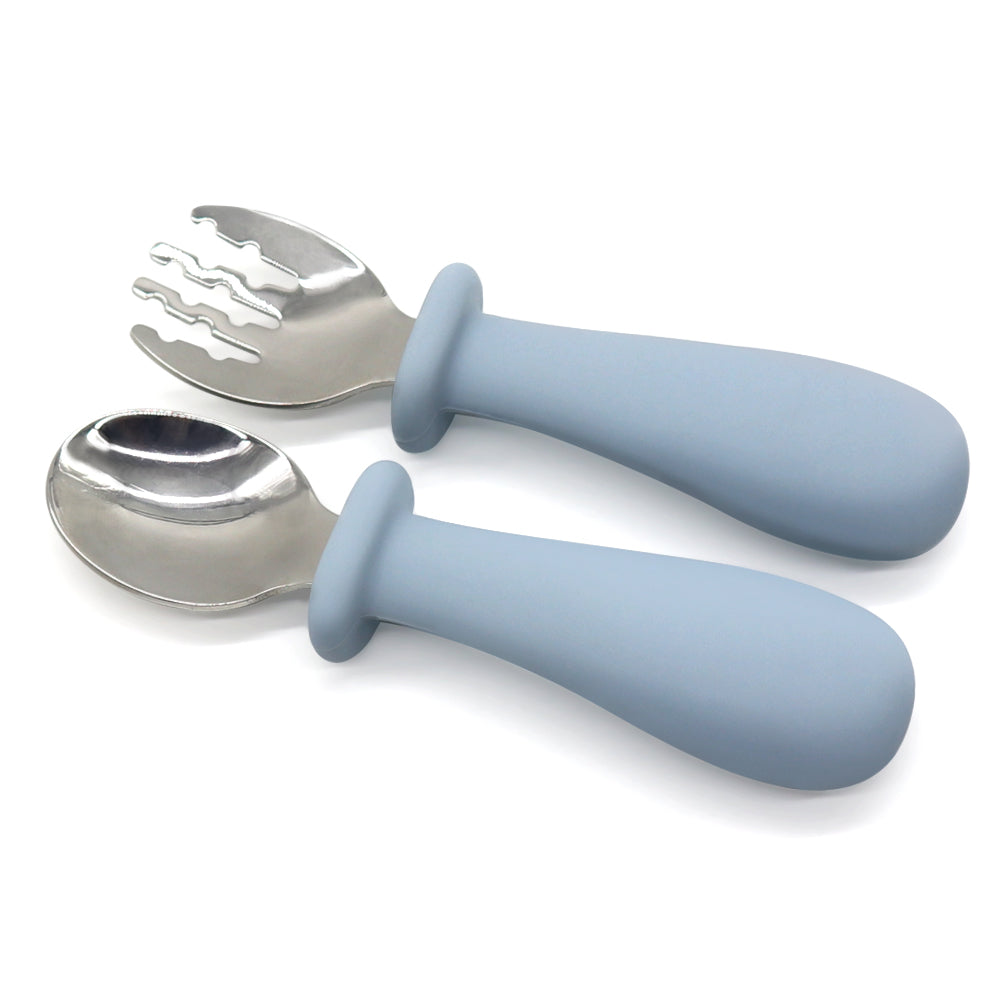 'KidsSafe children's cutlery with mouth stopper'