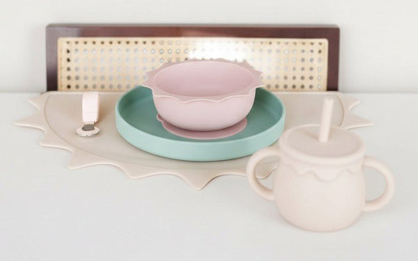 Montessori-Tischset Sonne mit Teller, Schale, Besteck und Becher